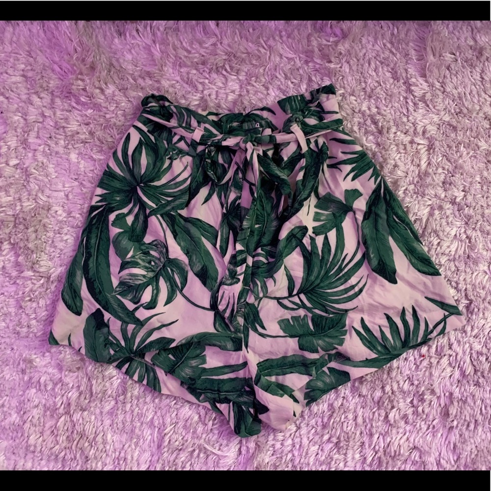 H&M Leaf Pattern Tie Up Shorts